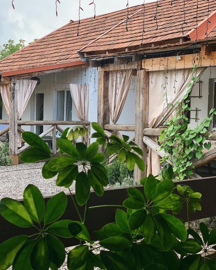 Villa Lukash Yanoshi 外观 照片